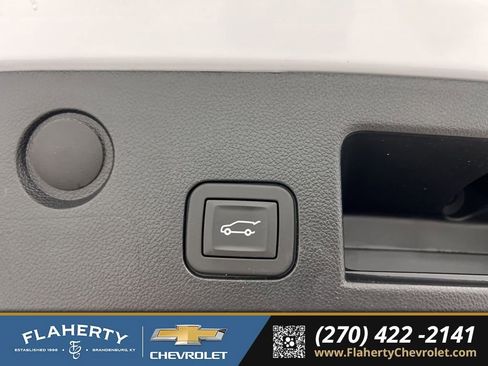 Used 2025 Chevrolet Equinox RS w/ Safety and Technology Package image 22