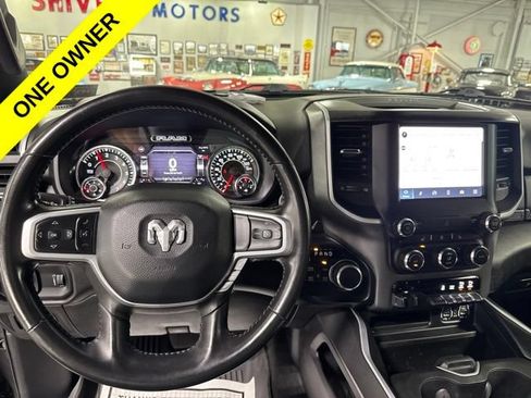 Used 2022 RAM 1500 Big Horn w/ Night Edition AWD/4WD image 16