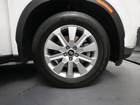 Used 2025 Hyundai Palisade SEL AWD/4WD image 14