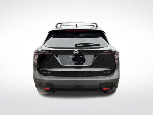 New 2026 Nissan Kicks SV image 12
