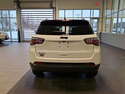 Used 2020 Jeep Compass Latitude image 5
