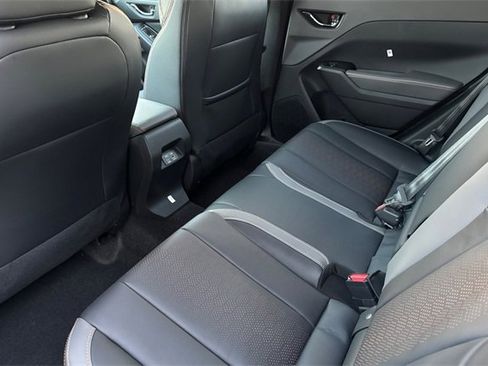 Used 2025 Subaru Crosstrek 2.5i Limited w/ Popular Package #4A image 13