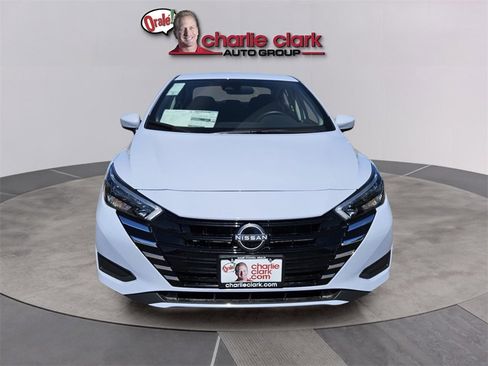 New 2025 Nissan Versa SV w/ Trunk Package image 9