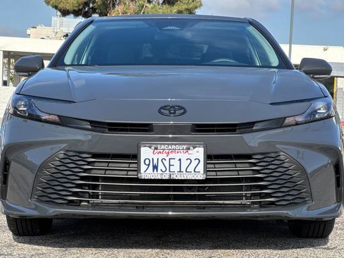 Used 2026 Toyota Camry LE FWD image 9
