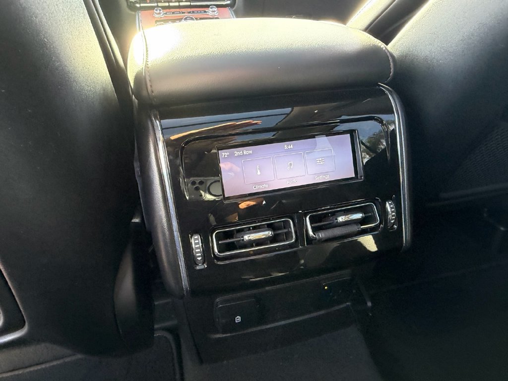 Used 2022 Lincoln Aviator Reserve RWD image 13