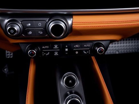 Used 2022 Ferrari Portofino M image 41