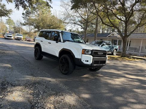 Used 2025 Toyota Land Cruiser 1958 image 3