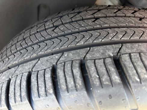 Used 2022 Volkswagen Atlas SE image 9