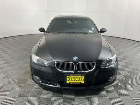Used 2009 BMW 328i Convertible image 2