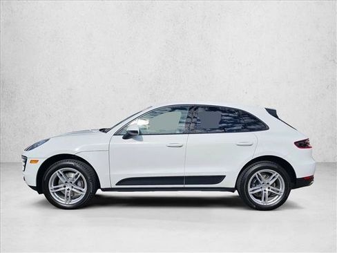 Used 2018 Porsche Macan AWD/4WD image 8