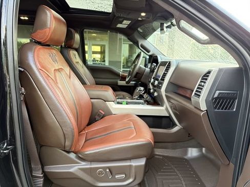 Used 2020 Ford F150 King Ranch w/ Equipment Group 601A Luxury AWD/4WD image 17