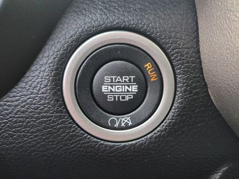 Used 2024 RAM 2500 Laramie image 17