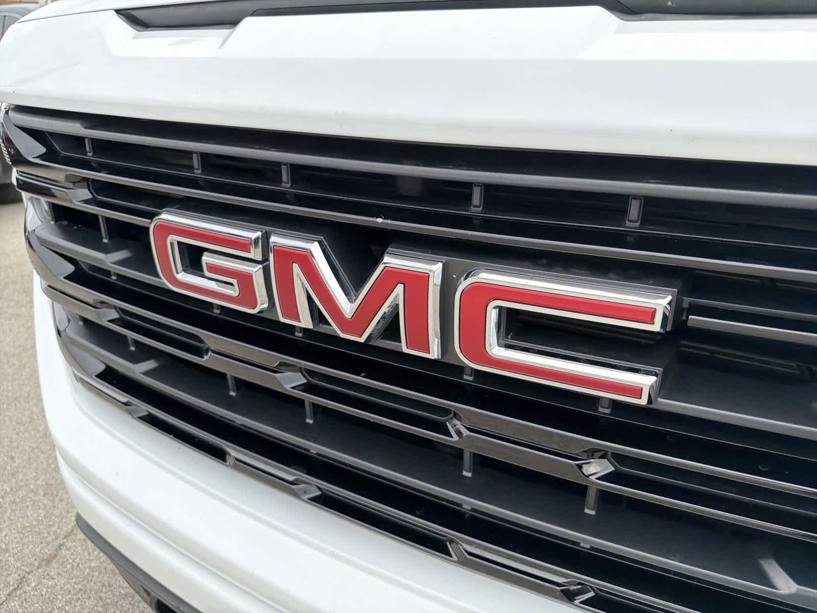 Used 2024 GMC Sierra 1500 Elevation RWD image 31