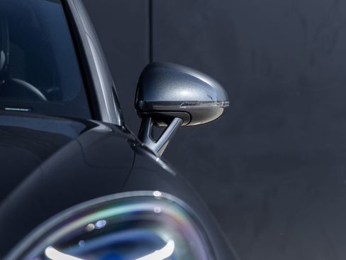 New 2026 Porsche Macan image 19