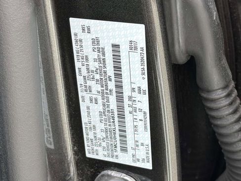 Used 2020 Ford Escape SEL image 12