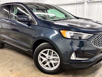 Used 2024 Ford Edge SEL w/ Convenience Package