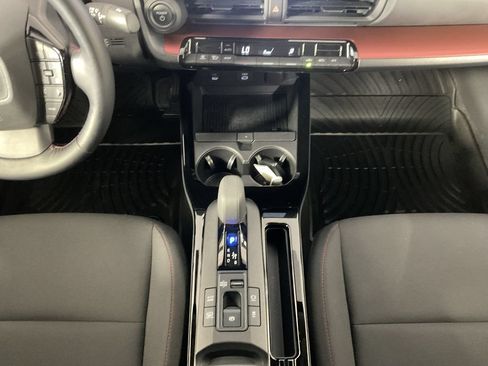 Used 2024 Toyota Prius Prime FWD image 14