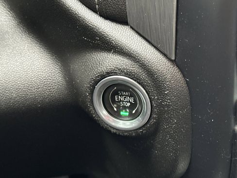 Used 2022 GMC Sierra 3500 Denali image 22