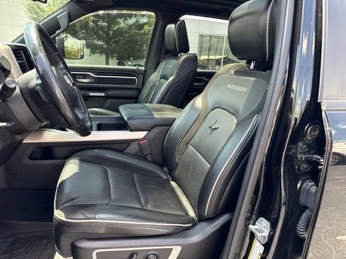 Used 2019 RAM 1500 Laramie AWD/4WD image 4