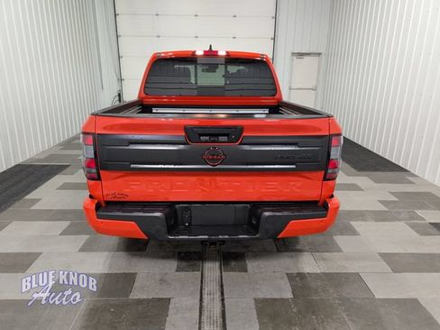 Used 2025 Nissan Frontier PRO-4X w/ Pro Convenience Package AWD/4WD image 4