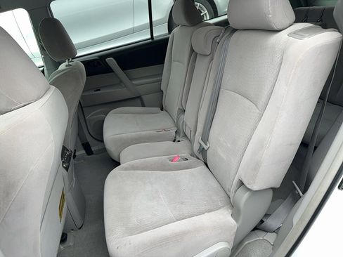 Used 2009 Toyota Highlander 2WD image 7
