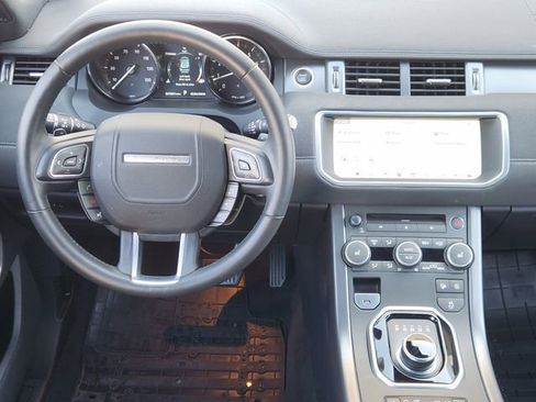 Used 2019 Land Rover Range Rover Evoque Landmark Edition image 27