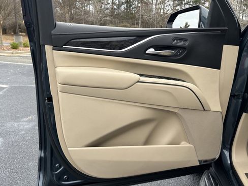 Used 2021 Cadillac Escalade ESV Premium Luxury w/ Driver Assist Tech Package image 58