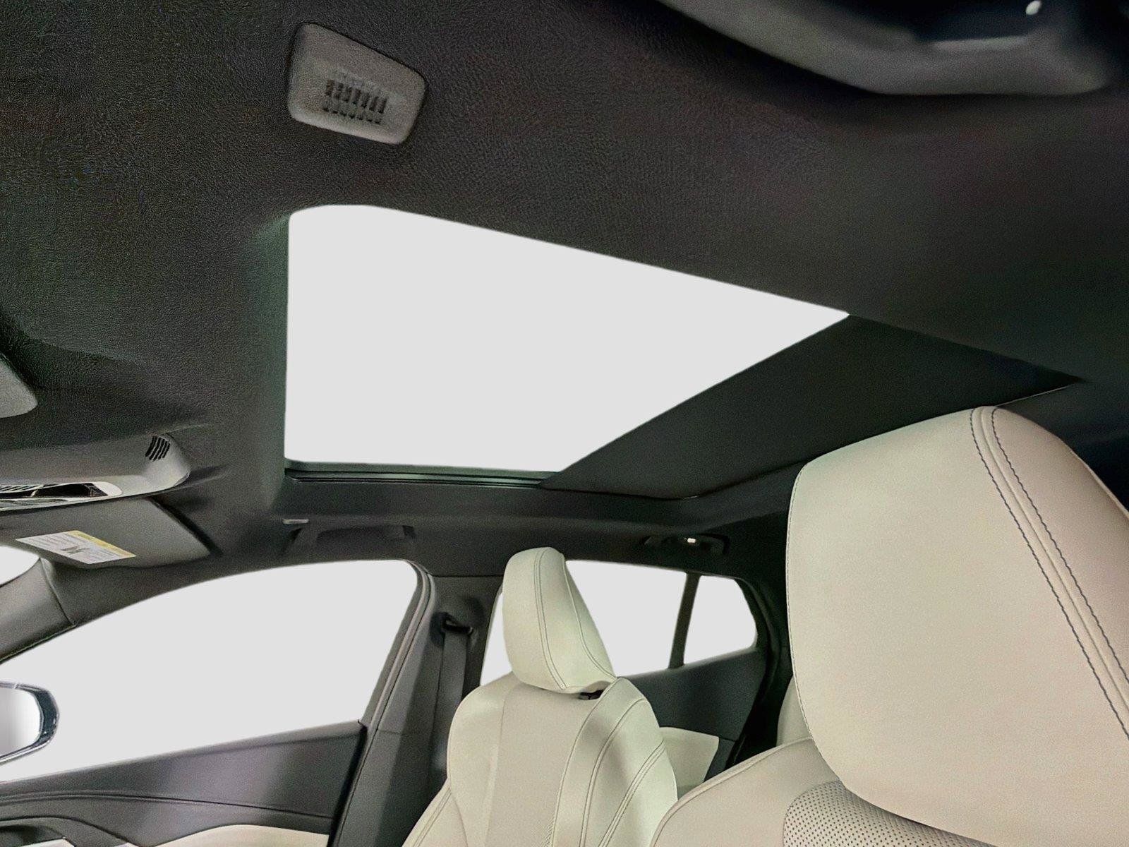 New 2027 BMW X2 M35i AWD/4WD image 22