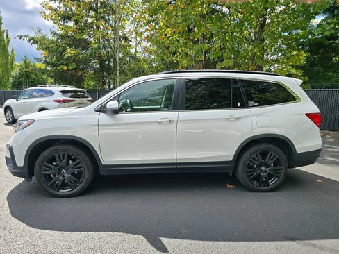 Used 2022 Honda Pilot Special Edition image 2
