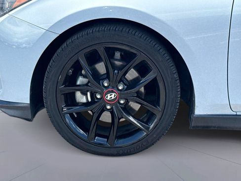 Used 2019 Hyundai Veloster Turbo R-Spec FWD image 10