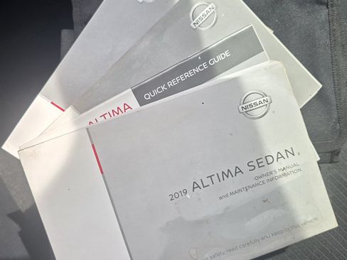 Used 2019 Nissan Altima 2.5 SV FWD image 34