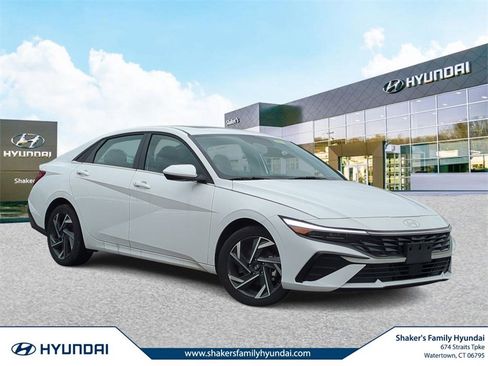 Certified 2025 Hyundai Elantra SEL image 1