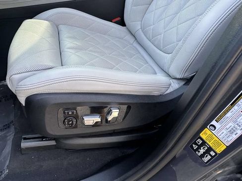 Used 2024 BMW X5 M60i w/ Climate Comfort Package AWD/4WD image 25