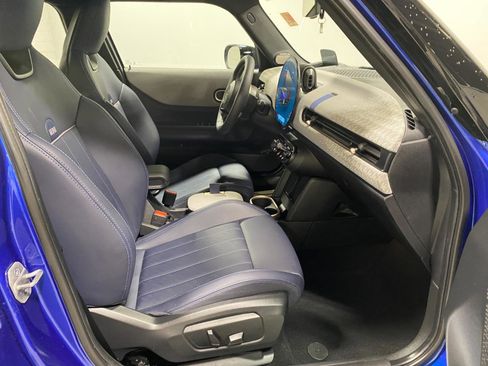 Certified 2025 MINI Cooper S image 14