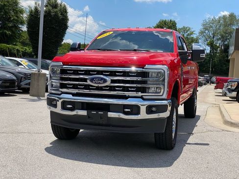 Used 2024 Ford F350 Lariat w/ Lariat Ultimate Package AWD/4WD image 3