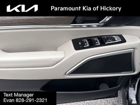 Used 2022 Kia Telluride EX w/ EX Premium Package AWD/4WD image 23