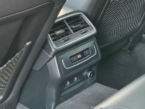 Used 2023 Audi A6 2.0T Premium image 17