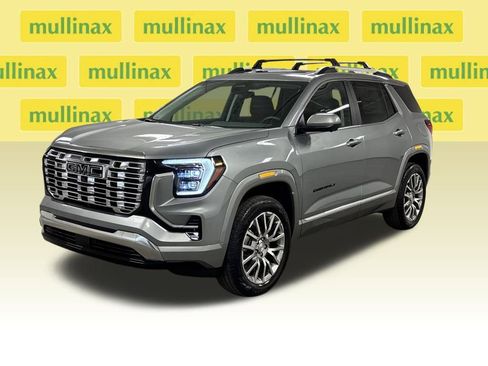 New 2026 GMC Terrain Denali w/ LPO, Black Badging Package image 7