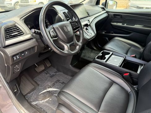 Used 2025 Honda Odyssey EX-L image 12