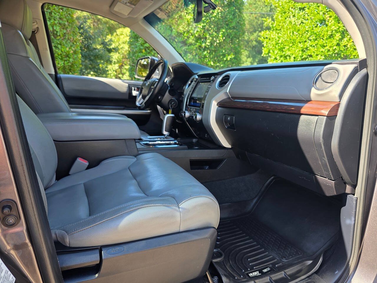 Used 2014 Toyota Tundra Limited w/ TRD Off Road Package AWD/4WD image 34
