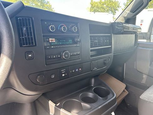 New 2025 Chevrolet Express 3500 w/ Power Convenience Package image 17