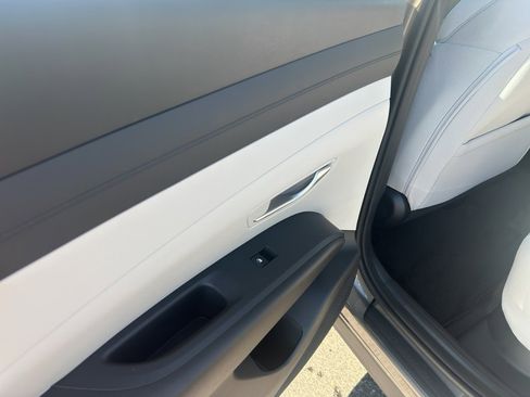 New 2026 Hyundai Tucson Blue SE image 16