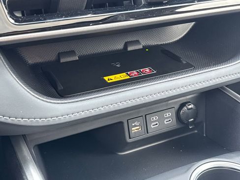 Used 2026 Toyota Highlander XLE AWD/4WD image 27