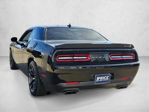 Used 2022 Dodge Challenger R/T Scat Pack w/ Scat Pack Stripe image 7