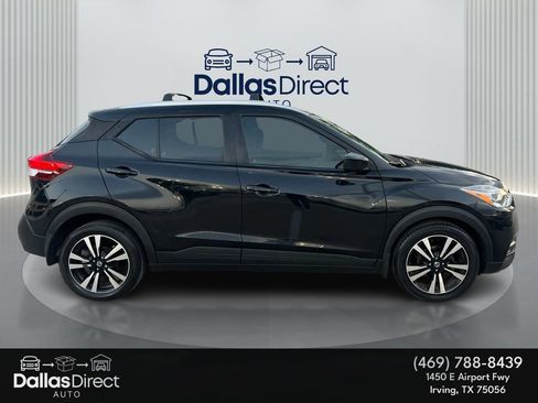 Used 2020 Nissan Kicks SV image 5