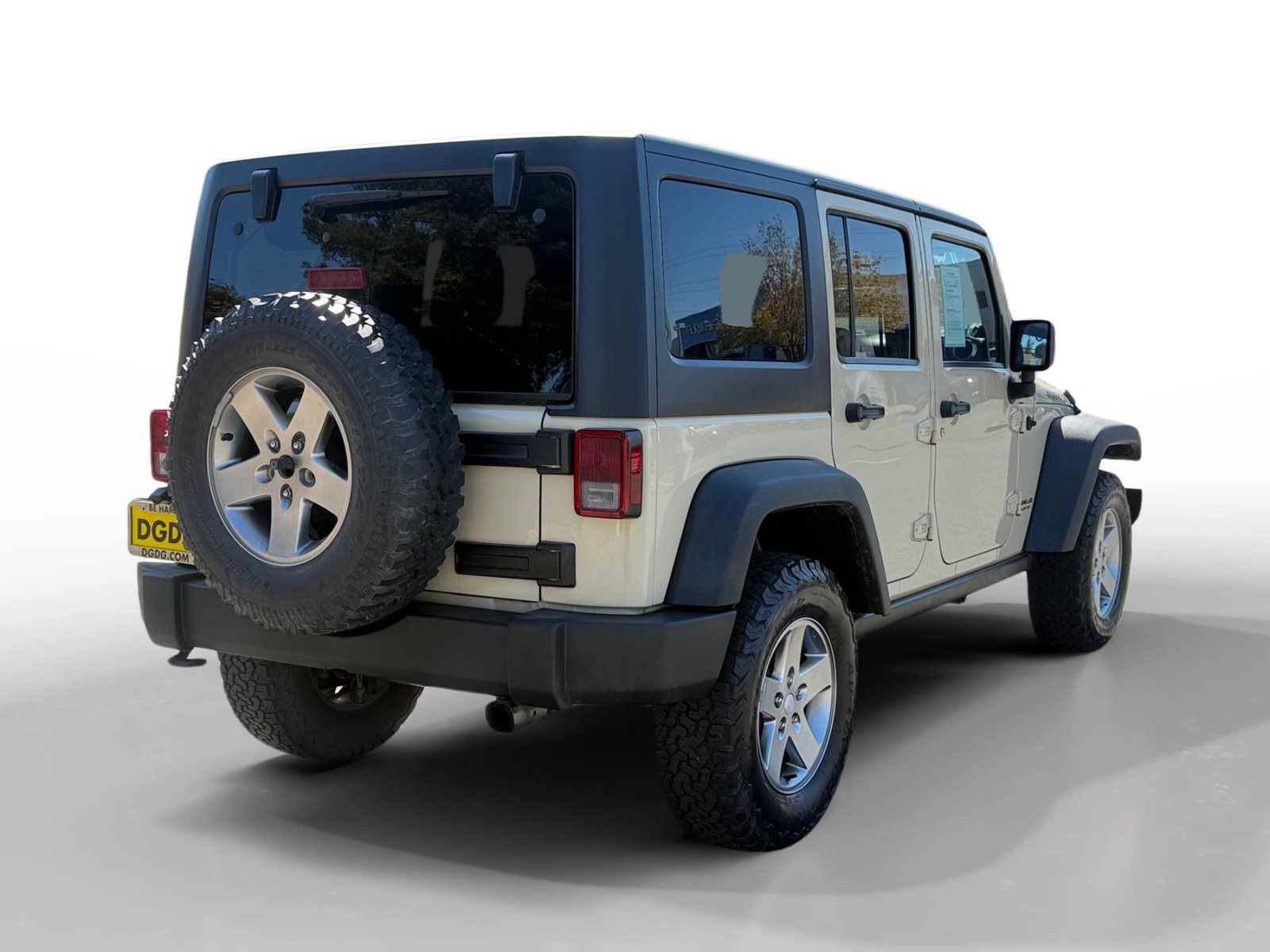 Used 2011 Jeep Wrangler Unlimited Rubicon w/ Dual Top Group AWD/4WD image 5