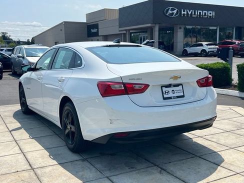 Used 2022 Chevrolet Malibu LS FWD image 6