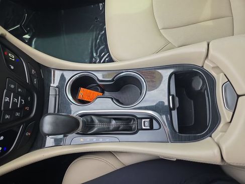 Used 2017 Buick Envision Premium AWD/4WD image 25