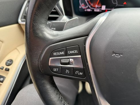 Used 2020 BMW 330i xDrive Sedan w/ Convenience Package AWD/4WD image 19