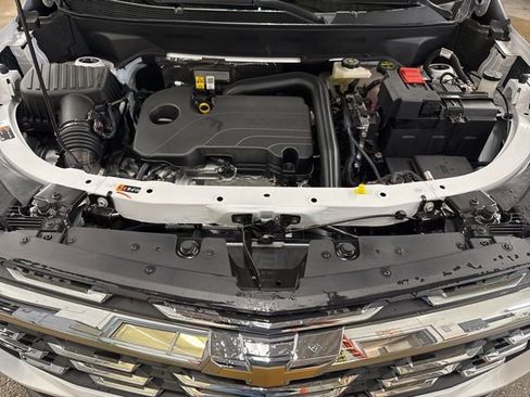 New 2026 Chevrolet Equinox LT AWD/4WD image 29